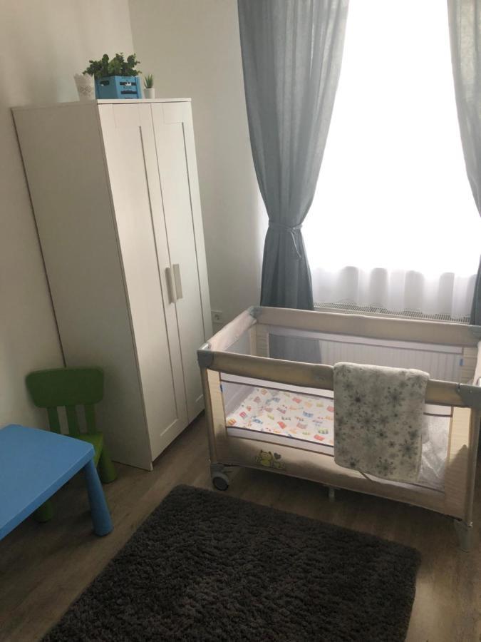 埃格尔Katus Apartman公寓 外观 照片