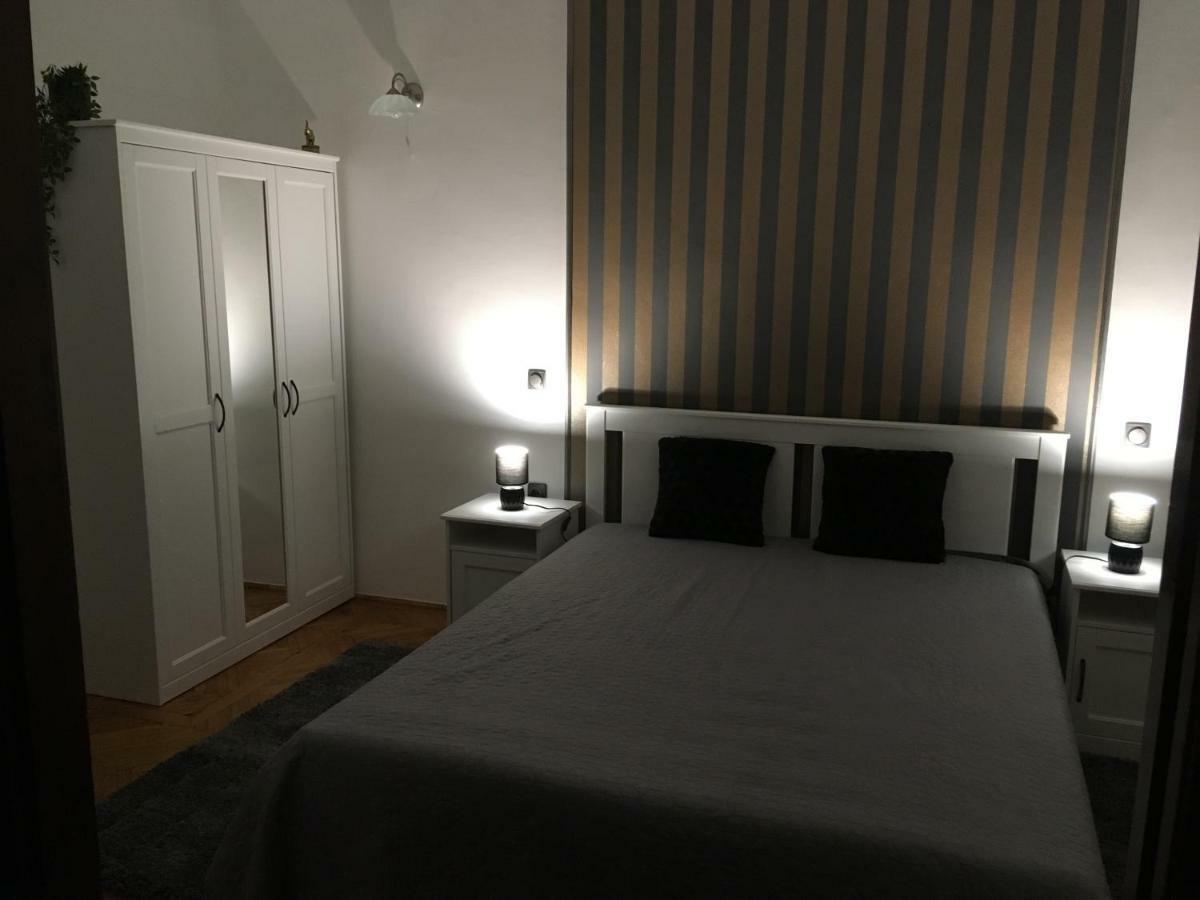 埃格尔Katus Apartman公寓 外观 照片